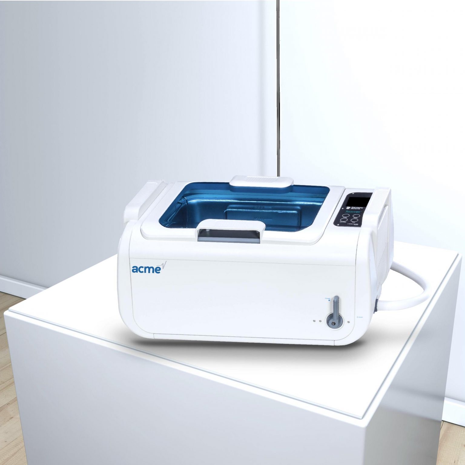 Dentsply Sirona Resurge (2 gallon) Ultrasonic Cleaner FOR SALE