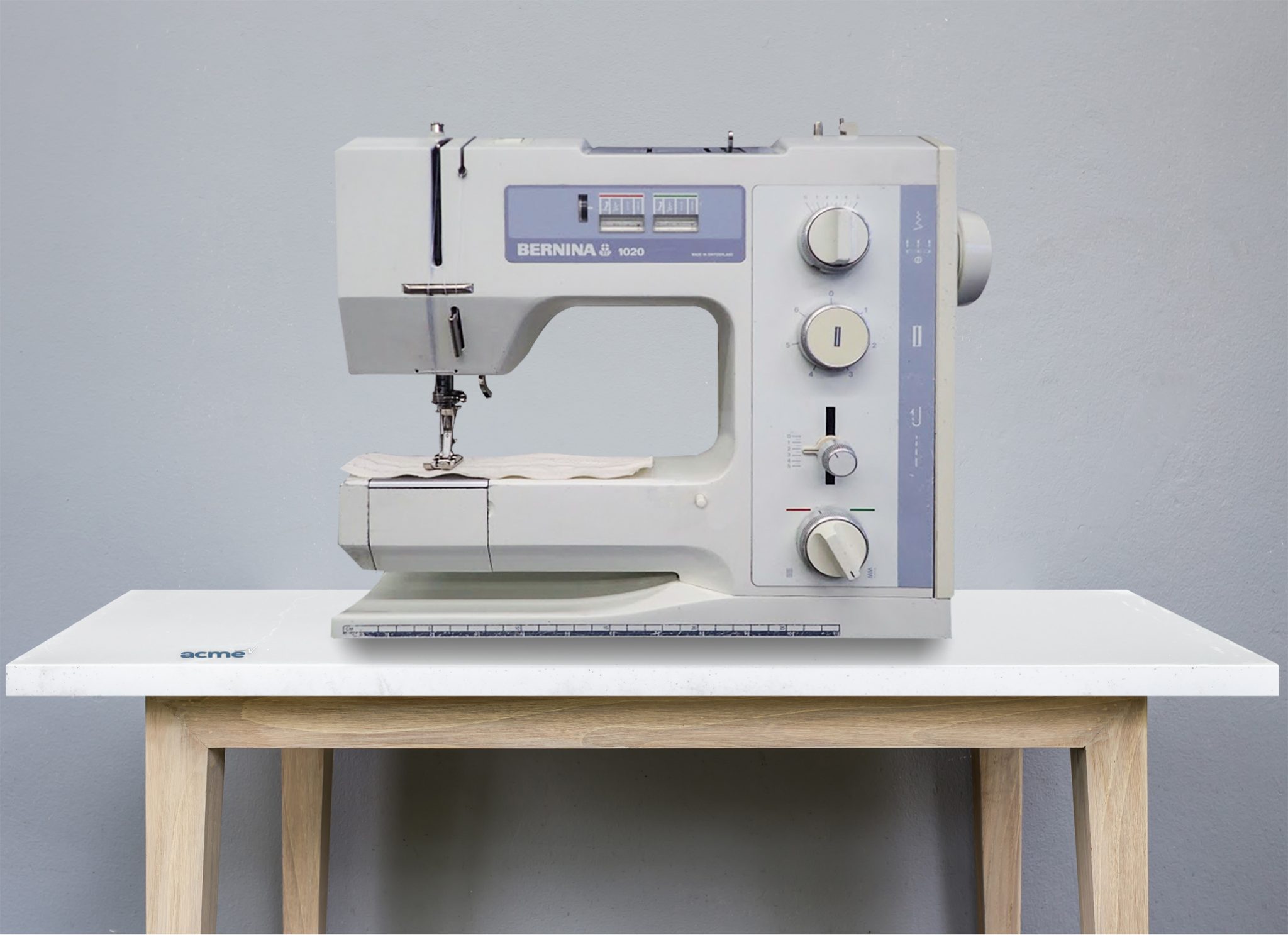 Bernina 1020 Sewing Machine FOR SALE